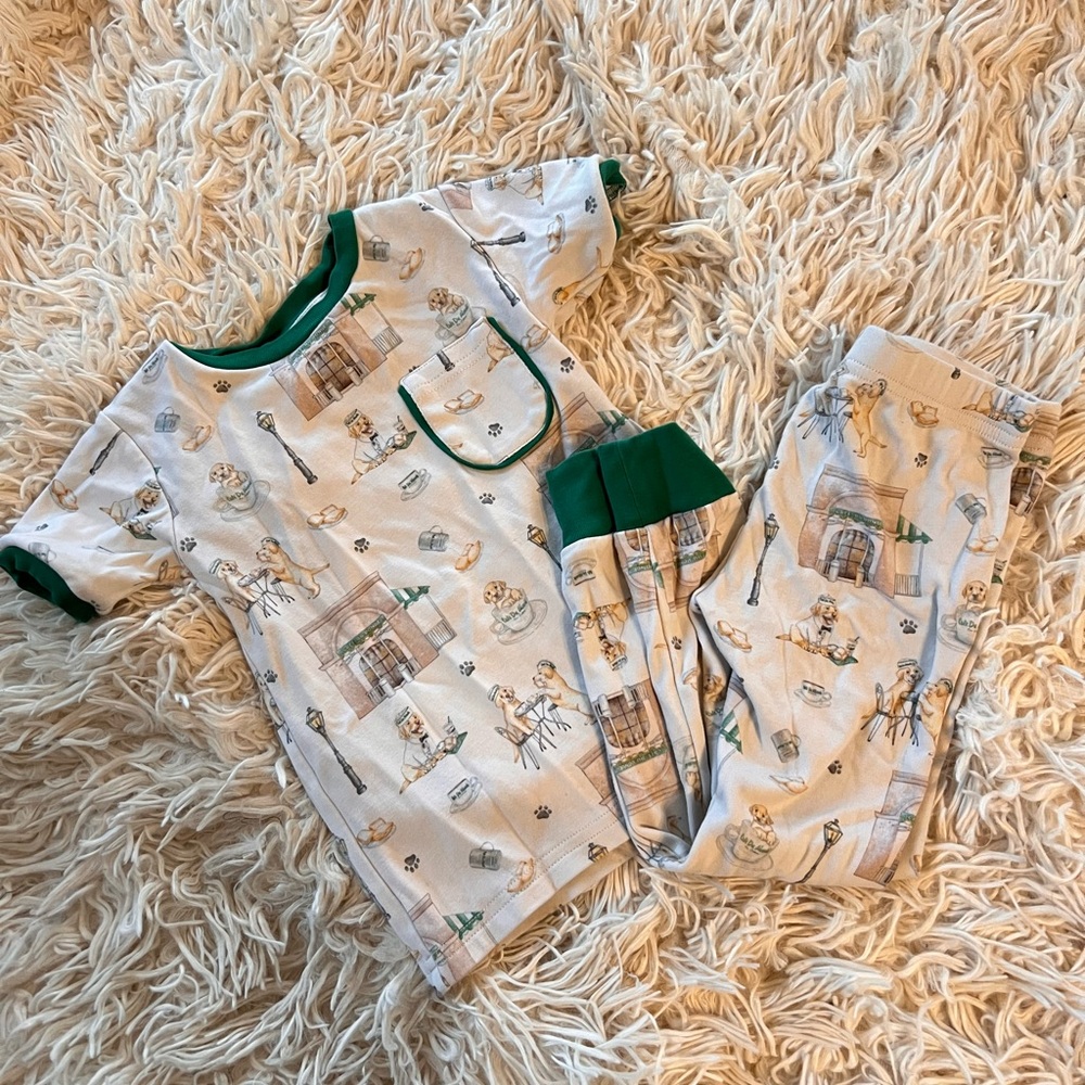 Nola Tawk Puppy New Orleans beignet Pajama Set Size 4t (Run Small) Fit 2/3t